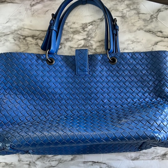 Authentic Bottega Veneta woven intrecciato leather tote bag - Picture 2 of 8